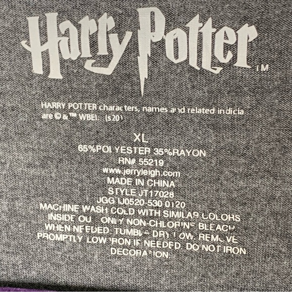 Women’s Harry Potted Hogwarts Castle Graphic T-Shirt - Picture 12 of 12